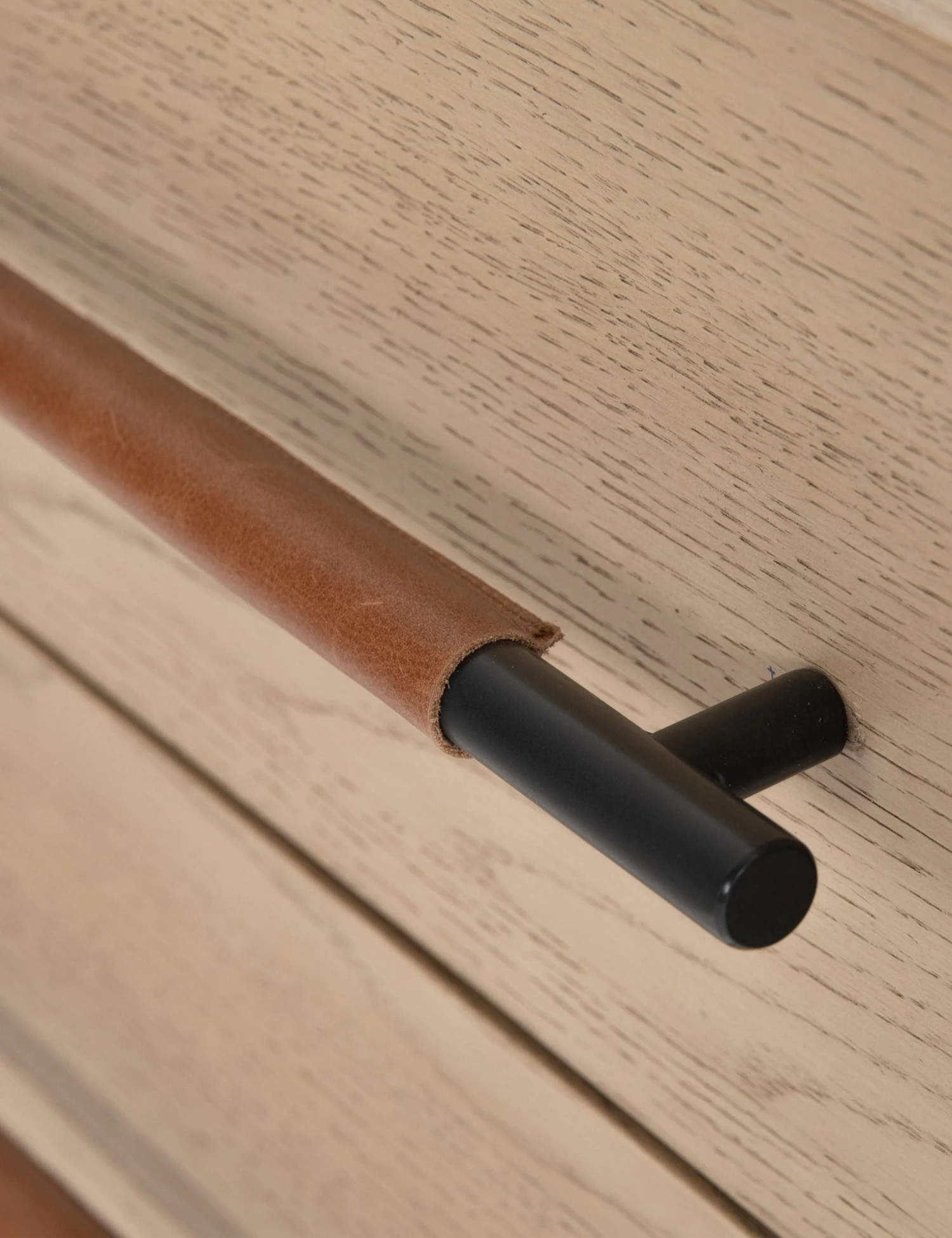 108448-002_det_5.jpg Lulu And Georgia Avalon 3-Drawer Dresser