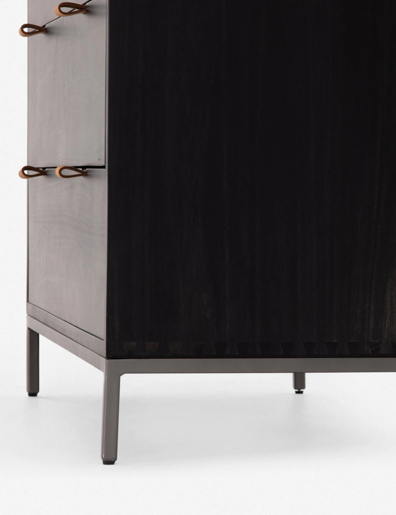 108604-002_det_1.jpg Lulu And Georgia Furniture Rosamonde 5-Drawer Dresser