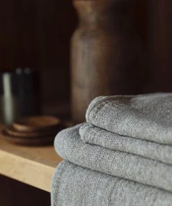 Lulu And Georgia Bed + Bath Lana Hand Towel