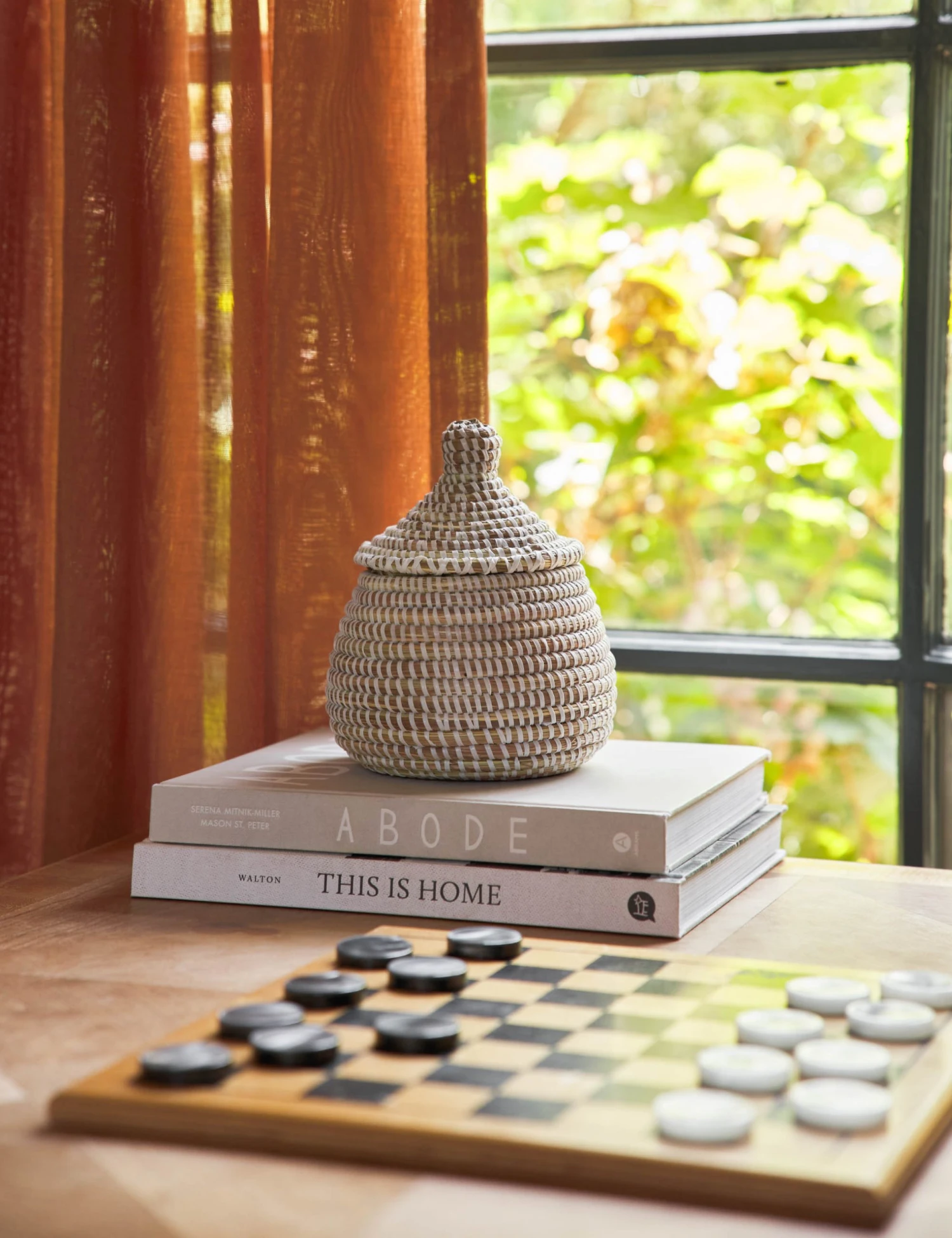 20210804-HOLIDAY212783-SITECROP.jpg Lulu And Georgia White Wishing Basket By Expedition Subsahara Décor