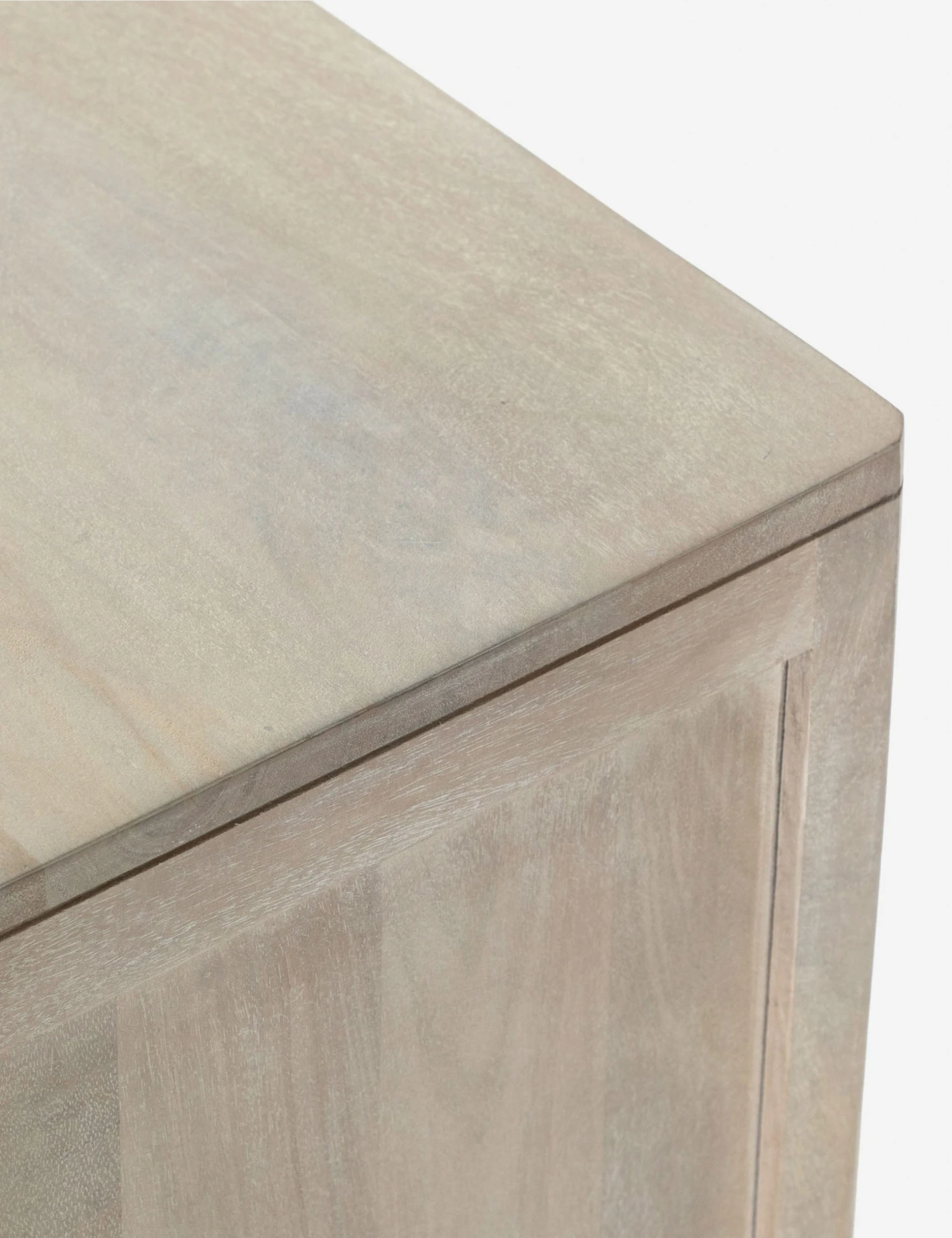 Lulu And Georgia Furniture Hannah 6-Drawer Dresser 10 Lulu And Georgia Furniture Hannah 6-Drawer Dresser