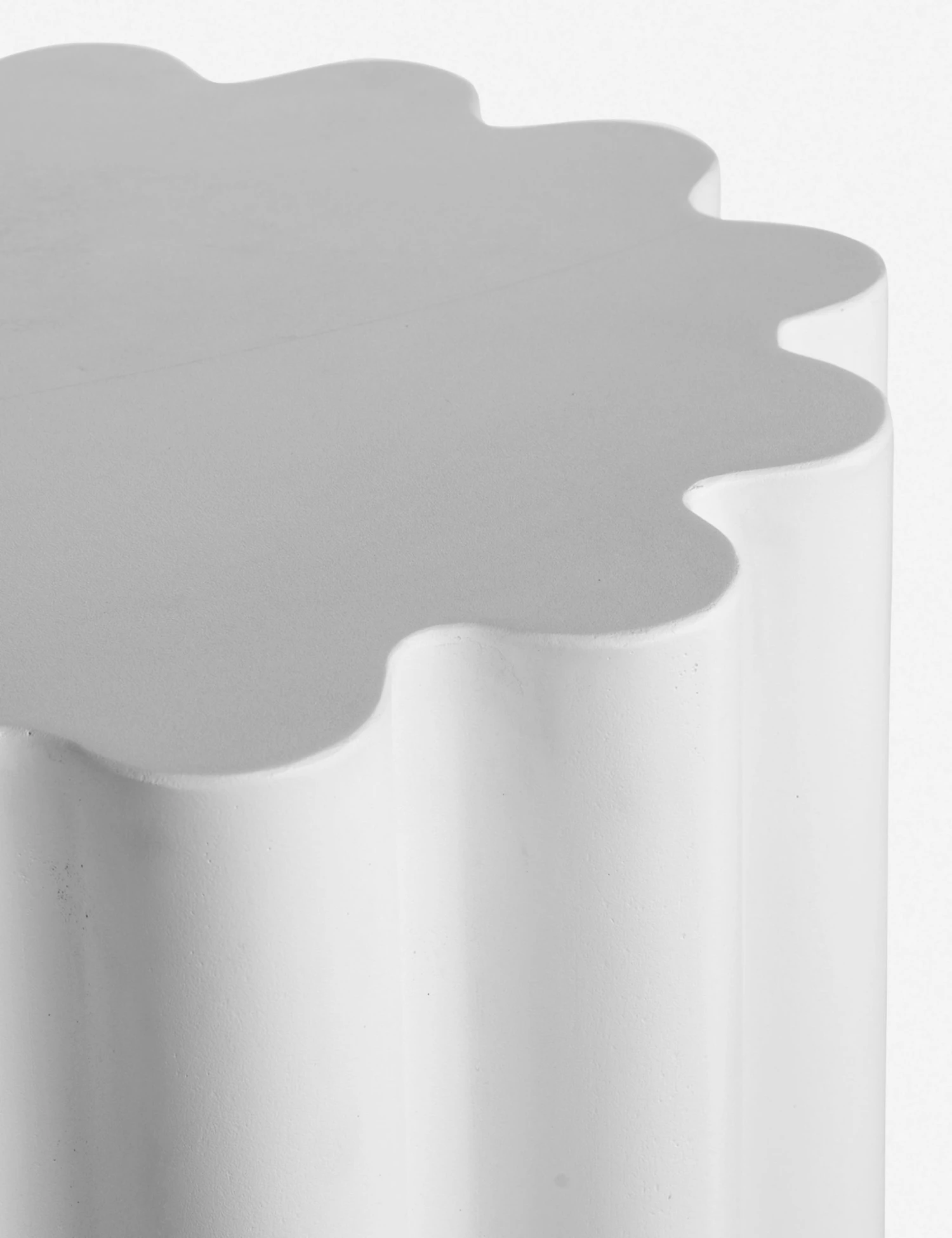 Lulu And Georgia Dylana Indoor / Outdoor Side Table New 4 Lulu And Georgia Dylana Indoor / Outdoor Side Table New