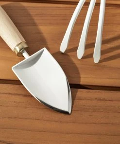 Lulu And Georgia Baines Garden Tool Set New