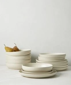 Lulu And Georgia Artful Proportions Collection Casafina Pacifica Dinnerware, Vanilla (18-Piece Set)