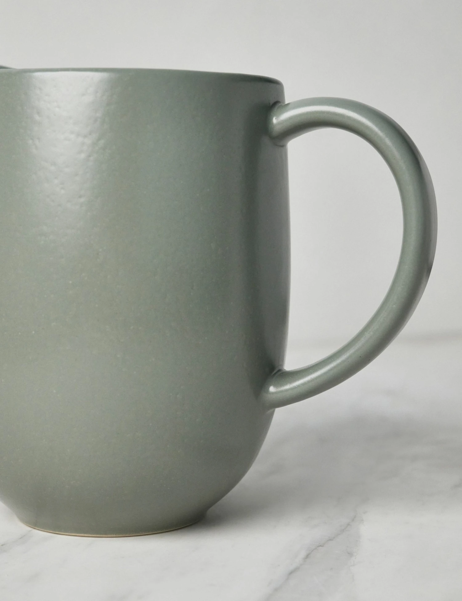 CasafinaPacificaPitcher_Artichoke_5620.jpg Lulu And Georgia Casafina Pacifica Pitcher Artful Proportions Collection