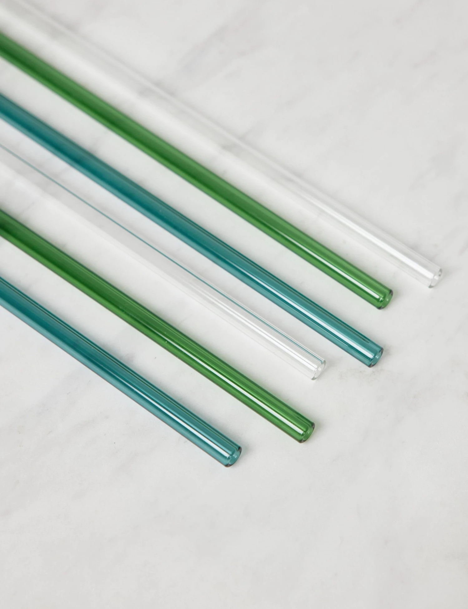 Lulu And Georgia Hawkins New York Essential Glass Straws (Set Of 12) Kitchen + Dining 4 Lulu And Georgia Hawkins New York Essential Glass Straws (Set Of 12) Kitchen + Dining