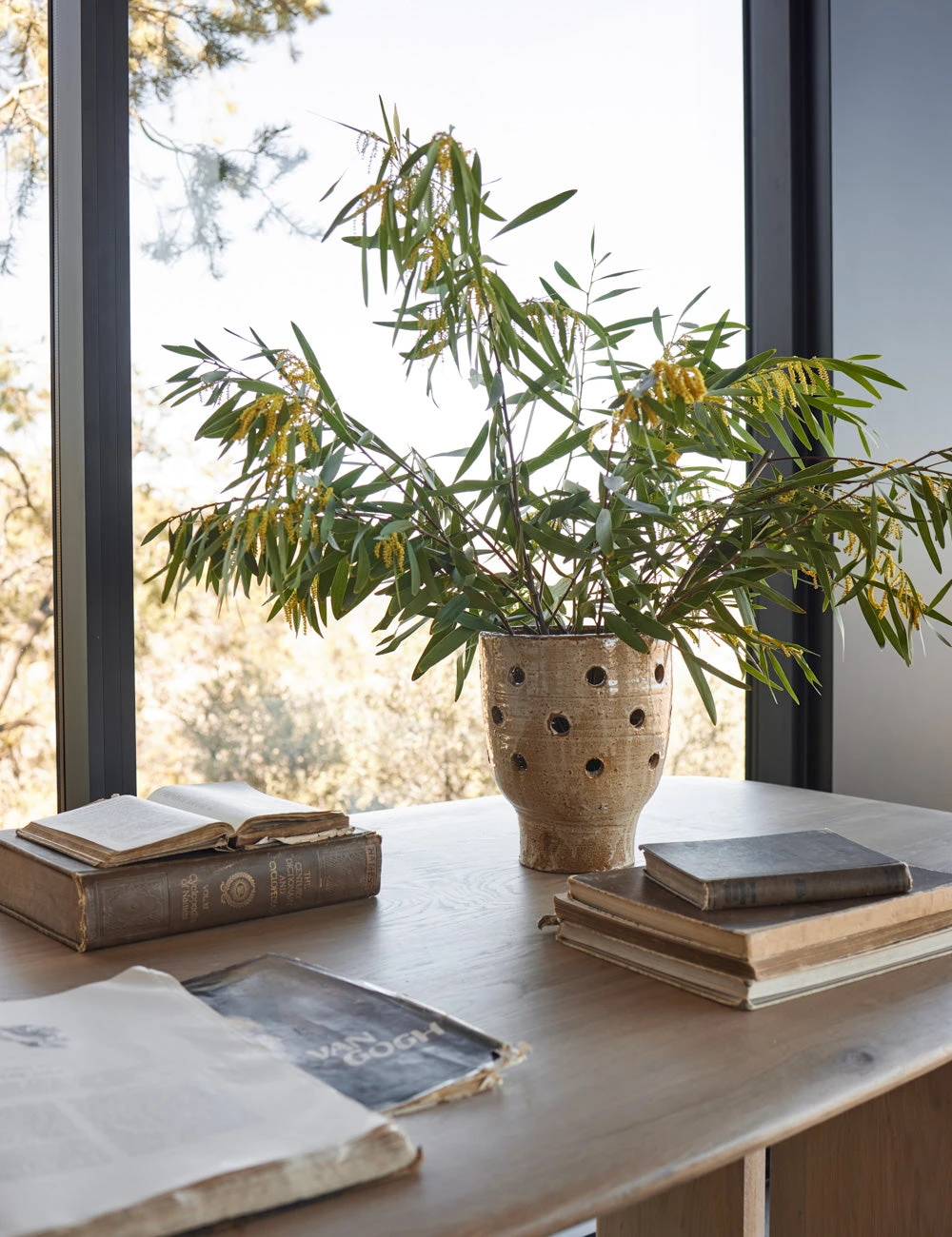 Lulu And Georgia New Emmile Vase / Hurricane 3 Lulu And Georgia New Emmile Vase / Hurricane