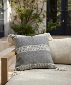 Lulu And Georgia Marchesa Indoor / Outdoor Pillow New