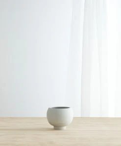 Lulu And Georgia Sutton Self-Watering Planter By Greenery Unlimited New 22 Lulu And Georgia Sutton Self-Watering Planter By Greenery Unlimited New