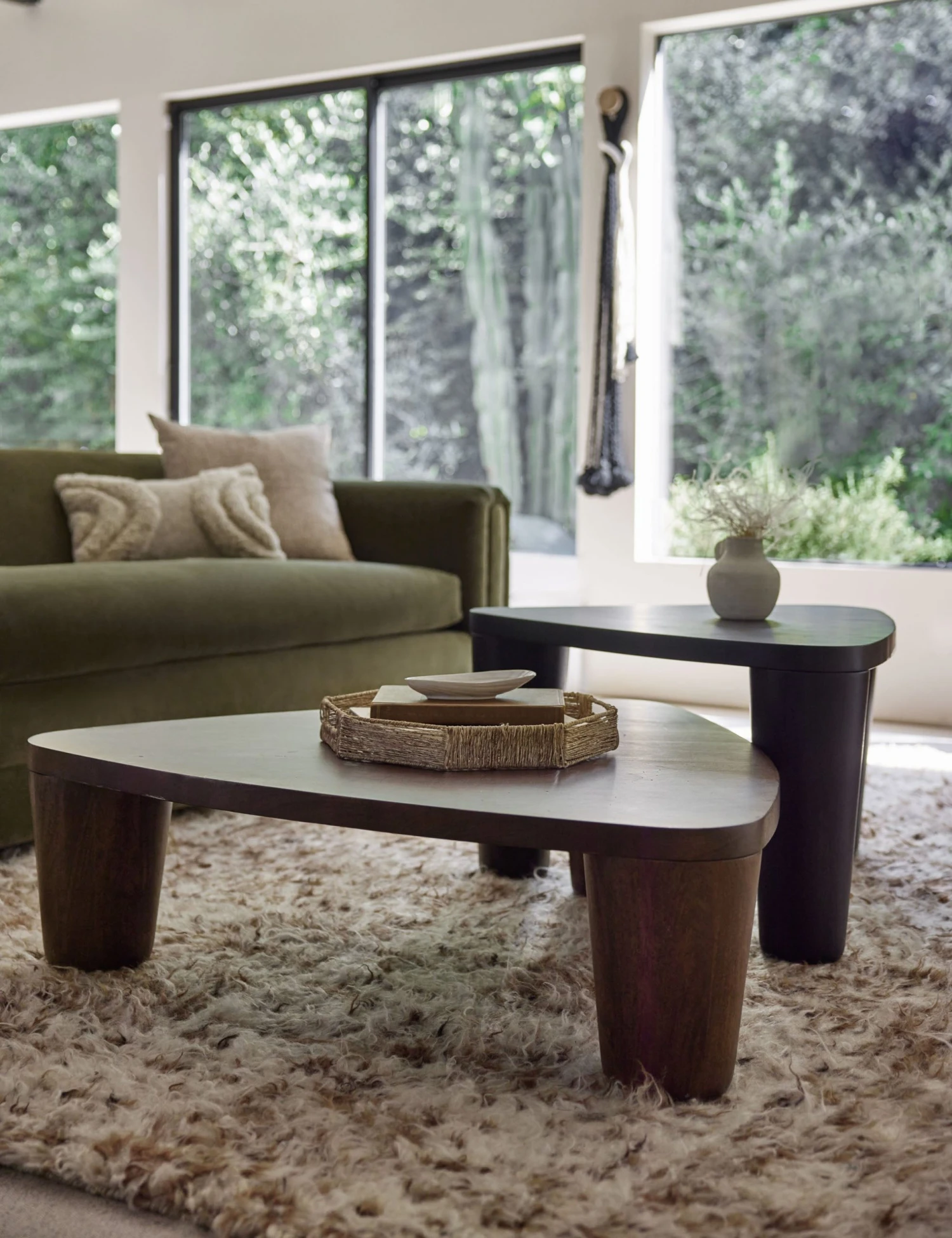 TeeganRugLivingRoom_4726-SITECROP-2_b8e6ddf2-137a-465a-9151-b9b6bece86f7.jpg Lulu And Georgia Murai Trays (Set Of 2) Artful Proportions Collection