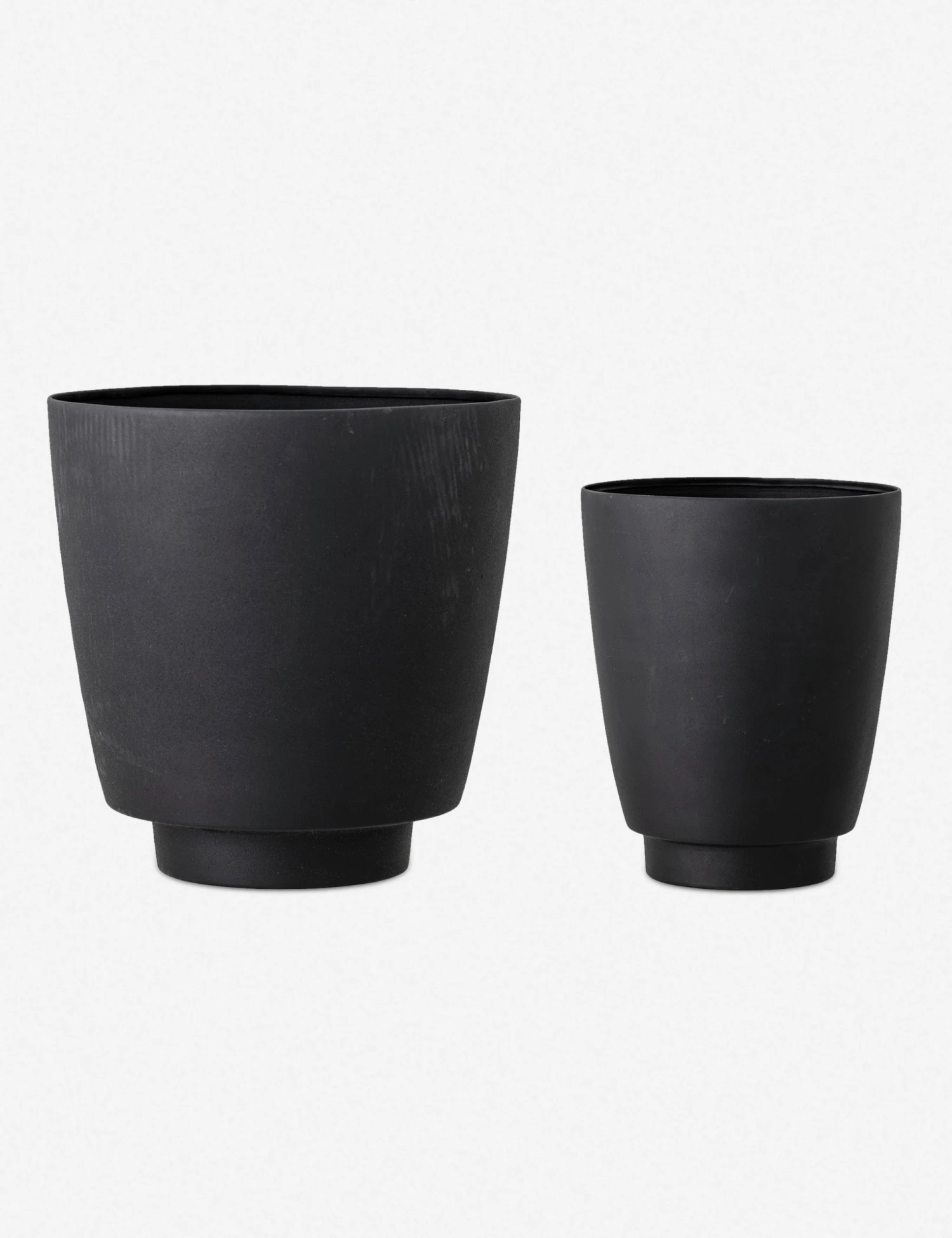 Lulu And Georgia Gio Planters (Set Of 2) Outdoor Collection 3 Lulu And Georgia Gio Planters (Set Of 2) Outdoor Collection