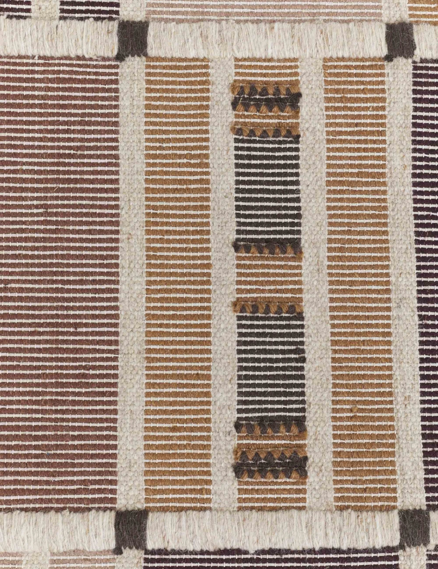 anni_rug_by_nina_freudenberger_8_x_10_0465.jpg Lulu And Georgia Anni Rug By Nina Freudenberger