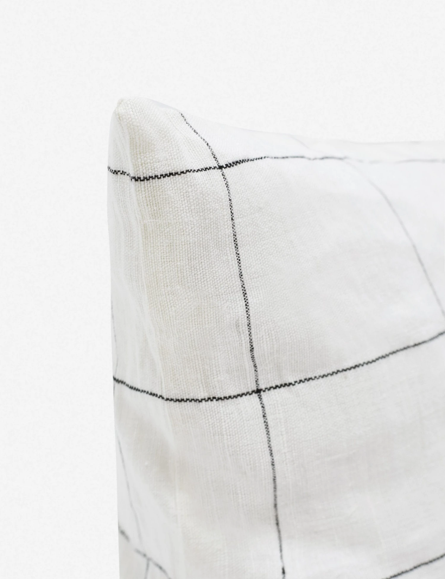 lucian_pillow_black_1998_b6563cc6-800f-44cf-badb-1c10e3f56c80.jpg Lulu And Georgia Lucian Pillow Nina Freudenberger Collection