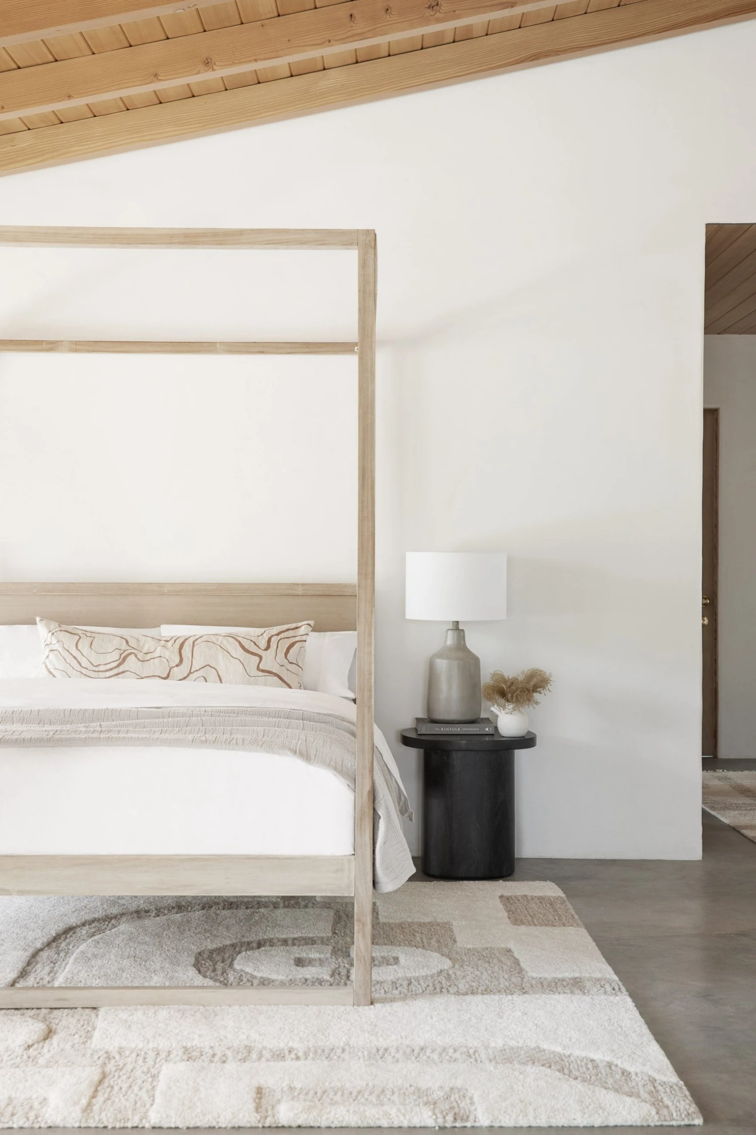 Lulu And Georgia Pom Pom At Home Harbour Matelassé Coverlet Élan Byrd Collection 8 Lulu And Georgia Pom Pom At Home Harbour Matelassé Coverlet Élan Byrd Collection