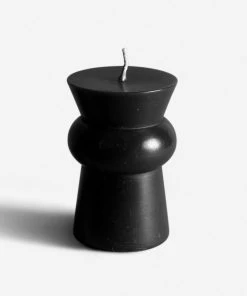 Lulu And Georgia Wren Pillar Candle