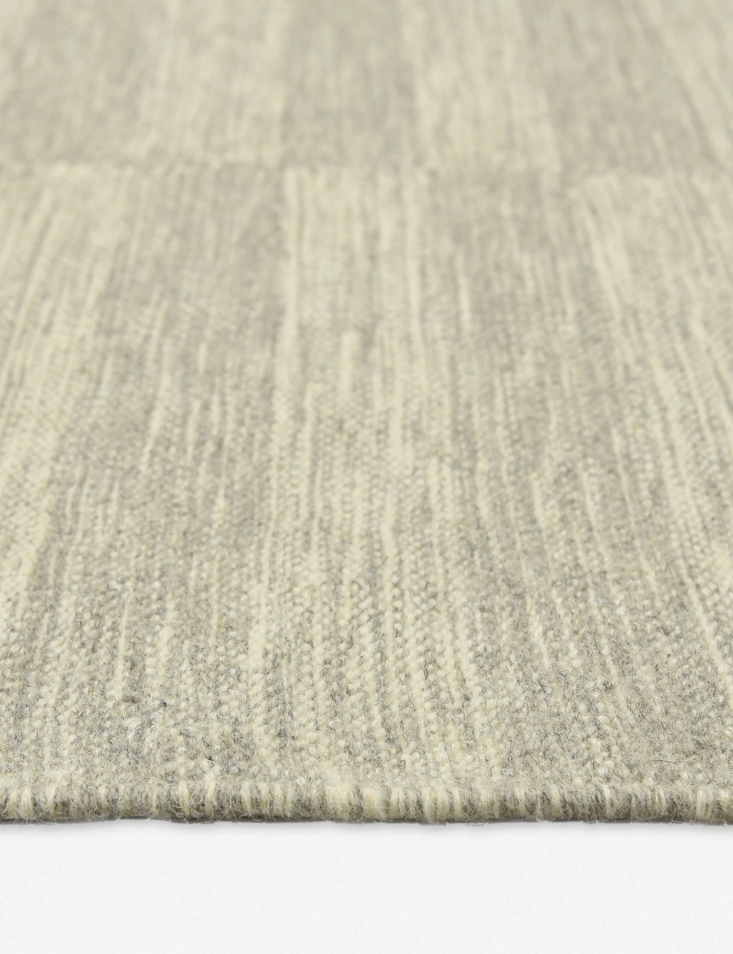 s3067-silv-e.jpg Lulu And Georgia Ingrid Rug