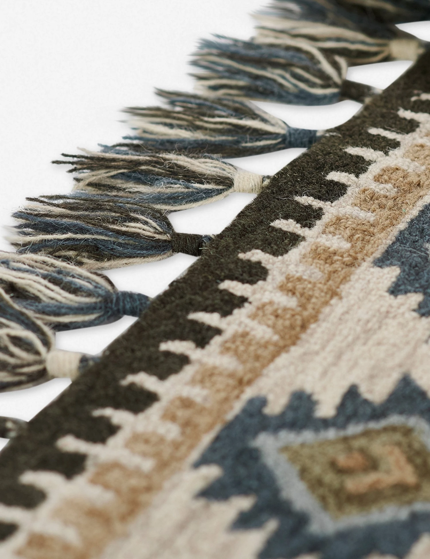 tahoeta-04ivy_6_a1ffa197-9f0d-449e-9b9f-b2ca42cea32f.jpg Lulu And Georgia Jette Rug