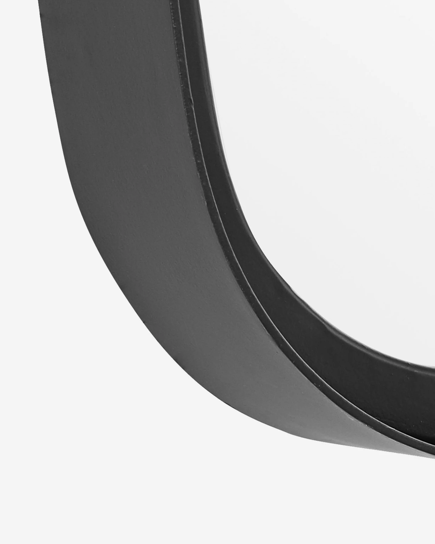 w00514_a2_detail_1.jpg Lulu And Georgia Walls Payton Mirror